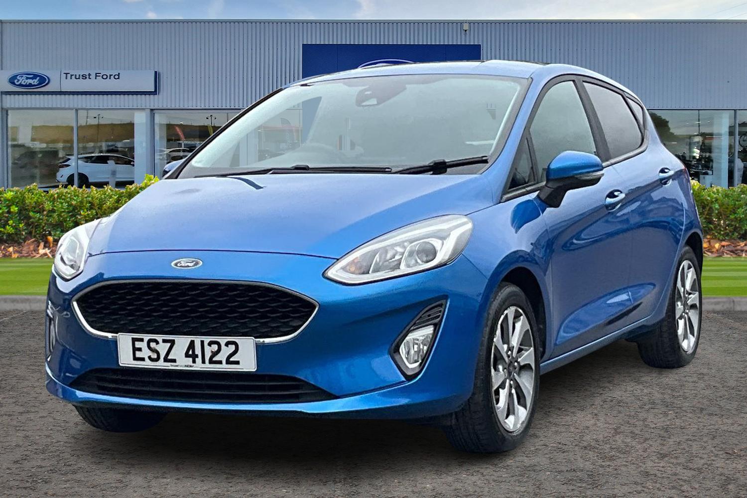 Ford FIESTA Photo 4