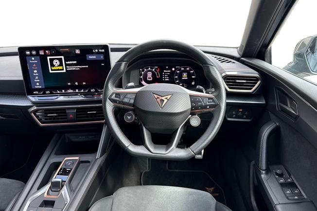 CUPRA Leon Photo 11