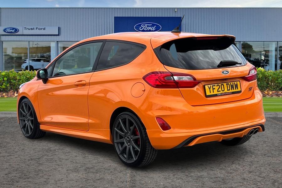 Ford FIESTA Photo autoimg-6daf0e1536d4f0f04b3bf4f90958331cfb16a3ba.jpg