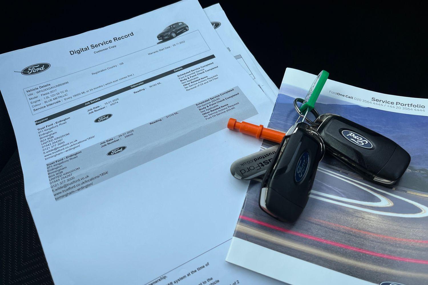 Ford FIESTA Photo 21