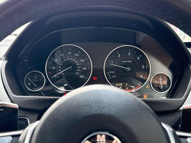 BMW 3 Series Photo 15