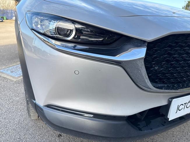 MAZDA Cx-30 Photo 19