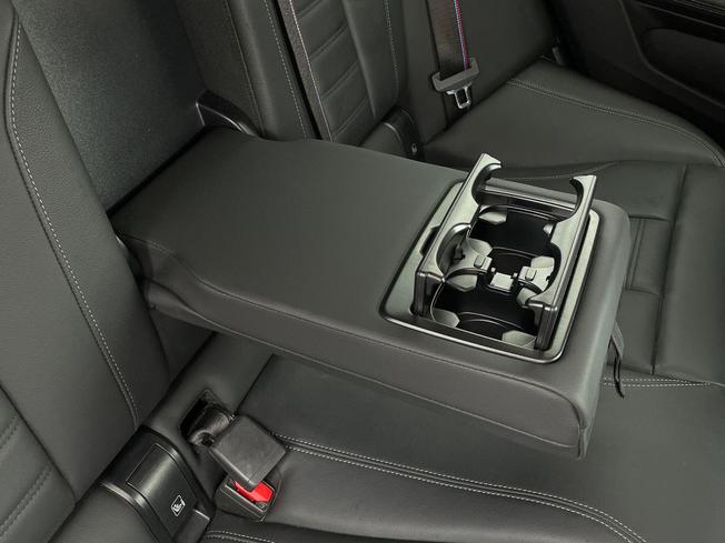 BMW I4 Photo 36