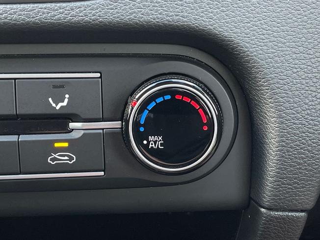 KIA Ceed Photo 47