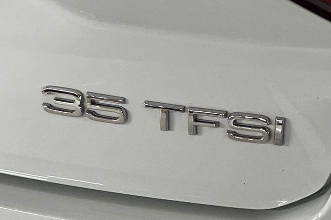 AUDI Q2 Photo 36