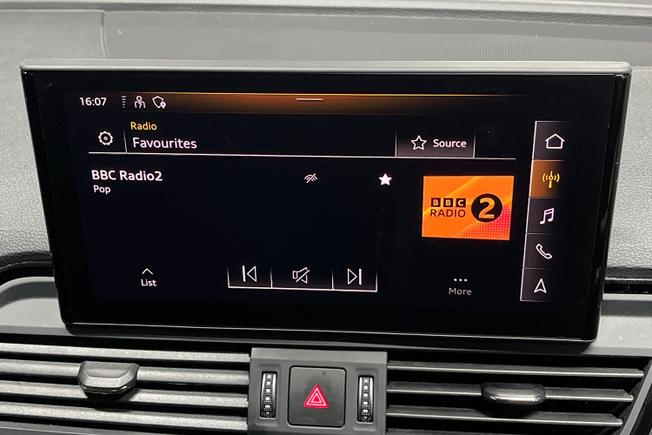AUDI Q5 Photo 13