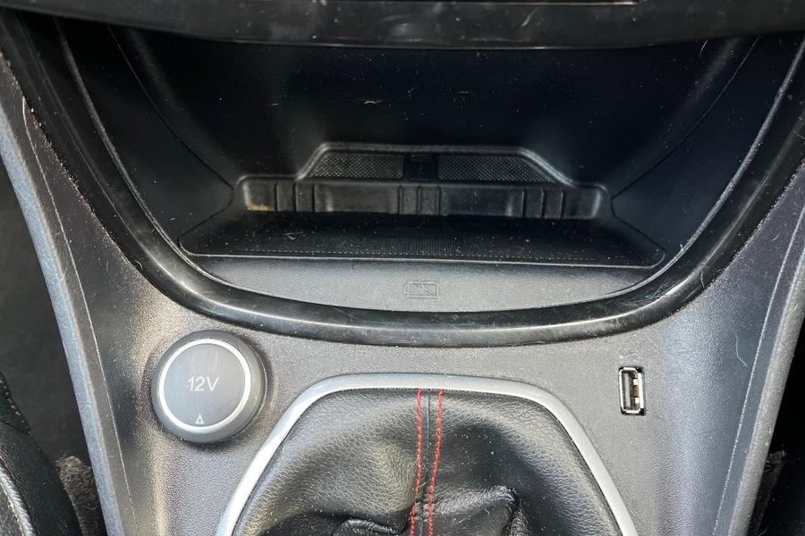 Ford PUMA Photo autoimg-6dccf4171adc710a46cfa89982864fcda4ebcdee.jpg