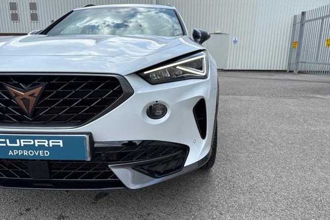 CUPRA Formentor Photo 29