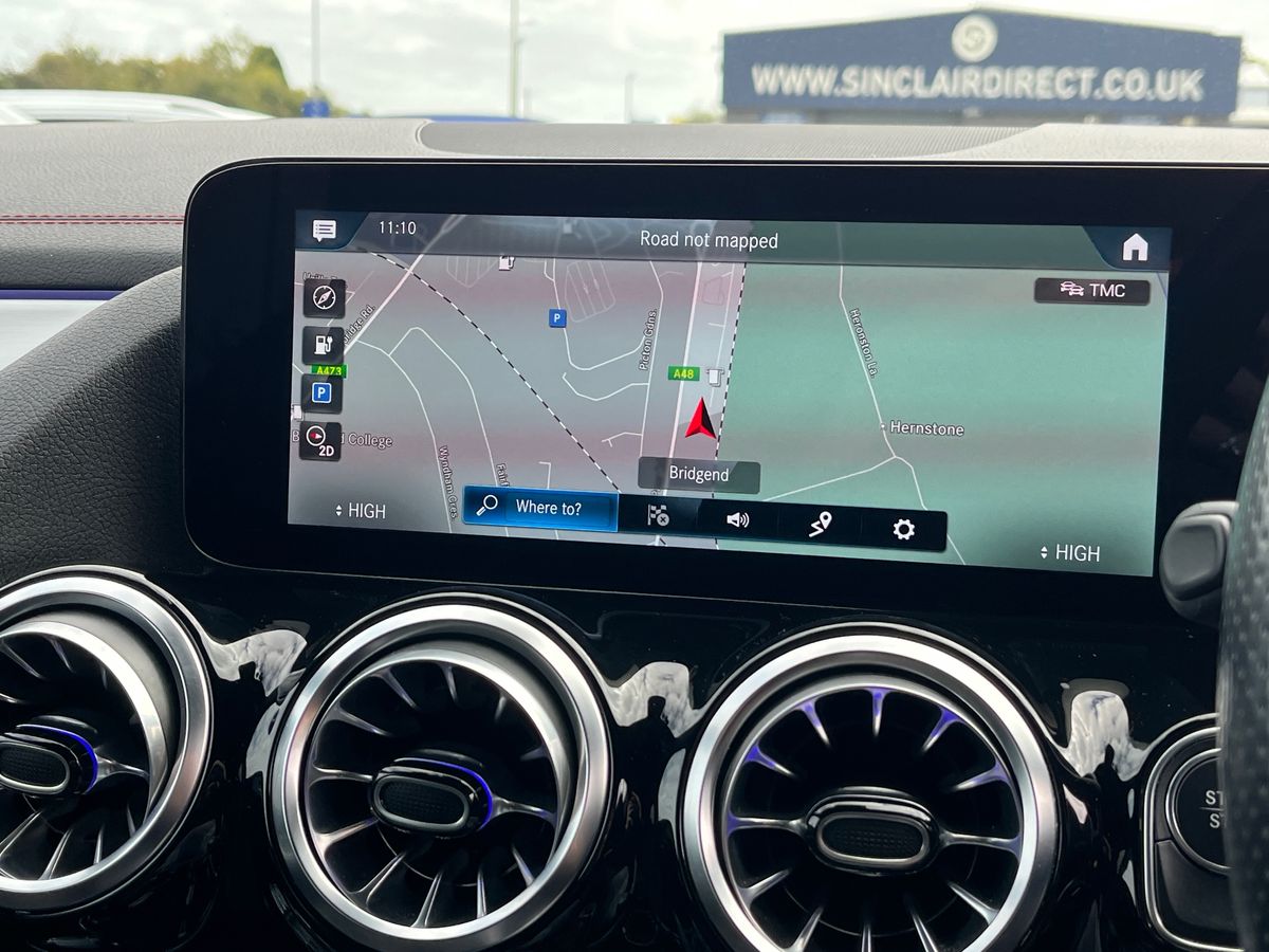 Mercedes-Benz EQA Photo 10