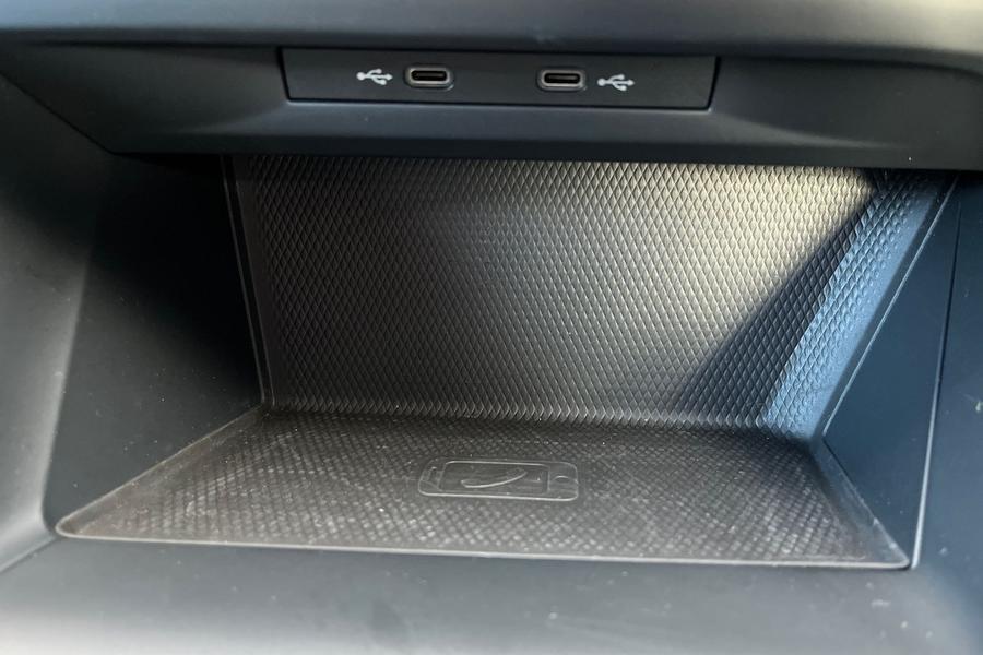 Volkswagen Golf Photo autoimg-6dd4cc96aa044897553c2583453413d76c4df34b.jpg