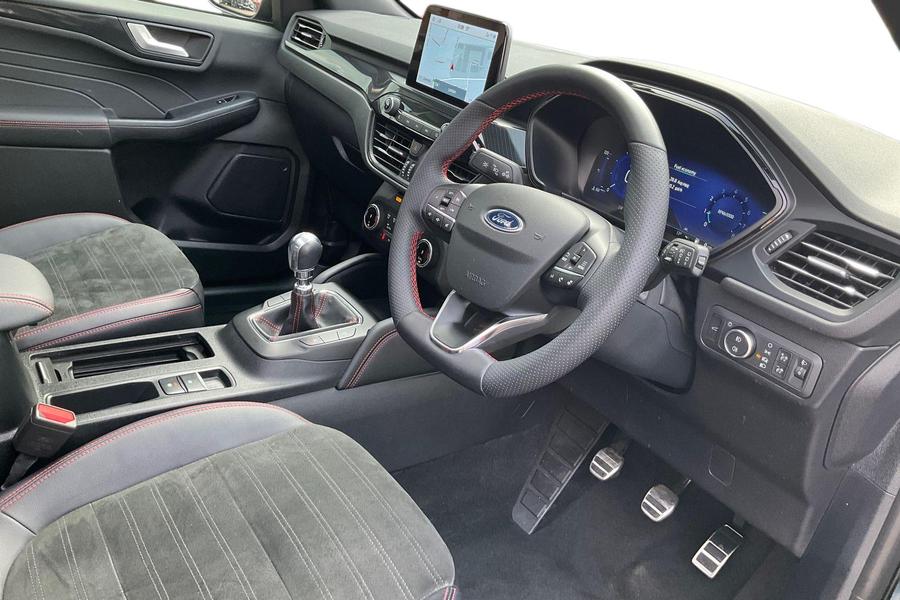 Ford Kuga Photo autoimg-6dd7569c7de68bb13fa8a13bfc52bbdaf3c5a762.jpg