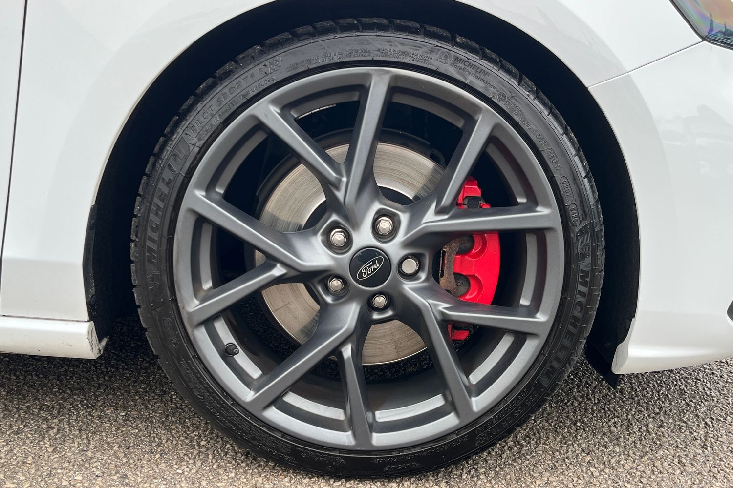 Ford FOCUS Photo 7