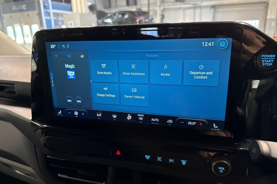 Used Ford TOURNEO CUSTOM 29