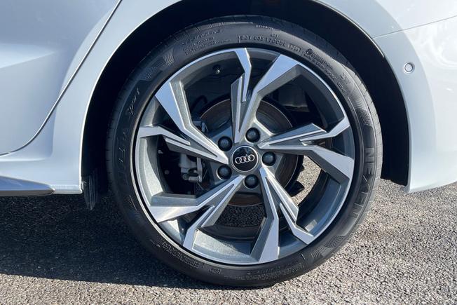 AUDI A3 Sportback Photo 5