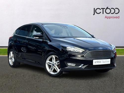 FORD Focus 1.0 EcoBoost 125 Titanium 5dr