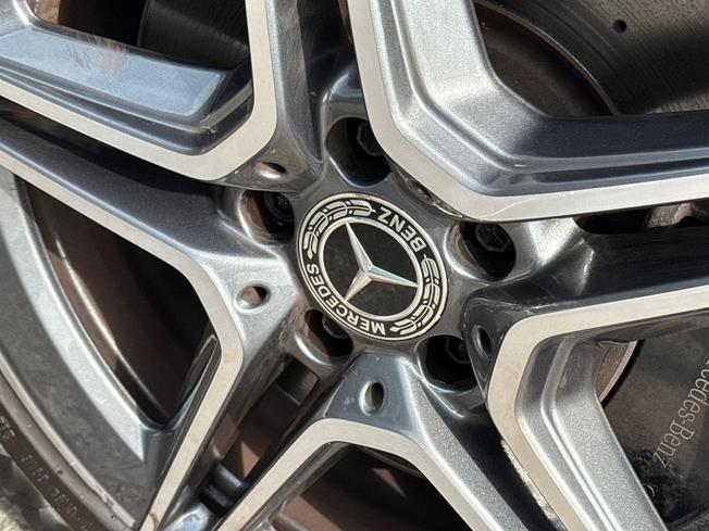 MERCEDES-BENZ Glb Photo 24