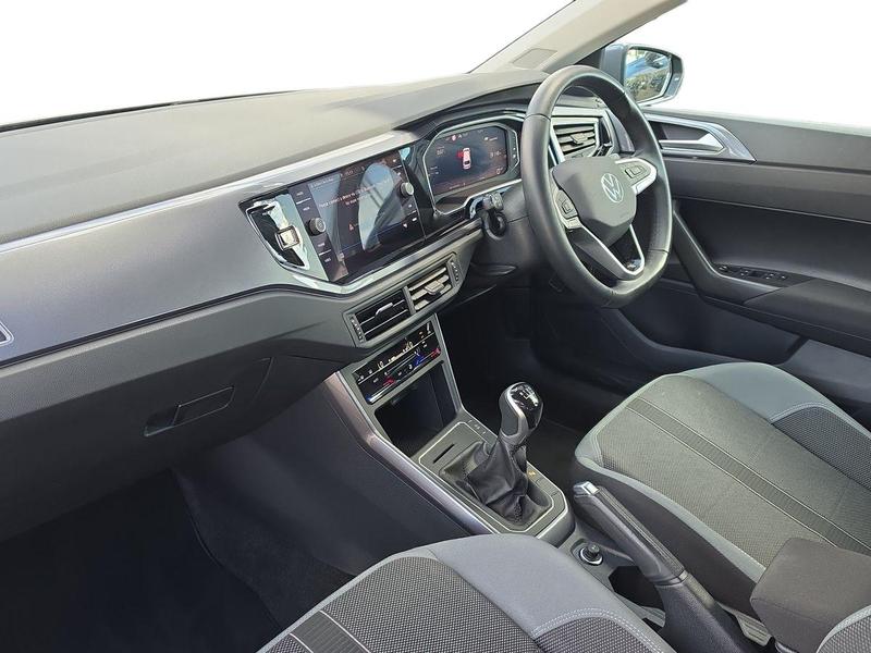 Used Volkswagen Polo PF24HGO 16