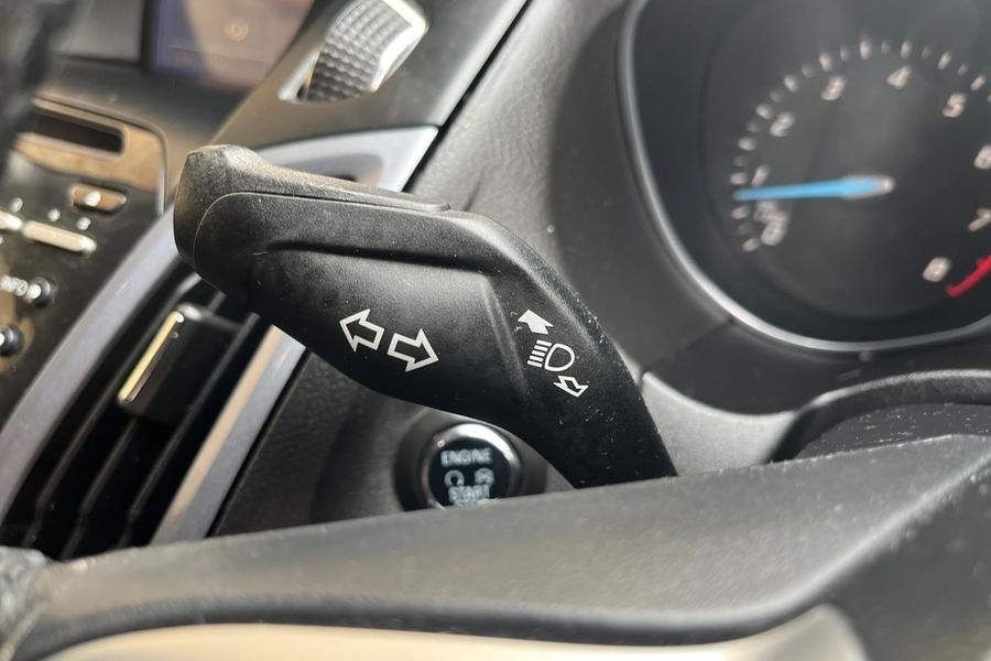 Ford Focus Photo autoimg-6de8964f2c311f327cb6a87d750bb4e7ad879c33.jpg