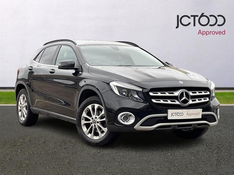 Used 2017 Mercedes-Benz Gla 2.1 GLA200d SE (Executive) SUV 5dr Diesel Manual Euro 6 (s/s) (136 ps) Black at JCT600