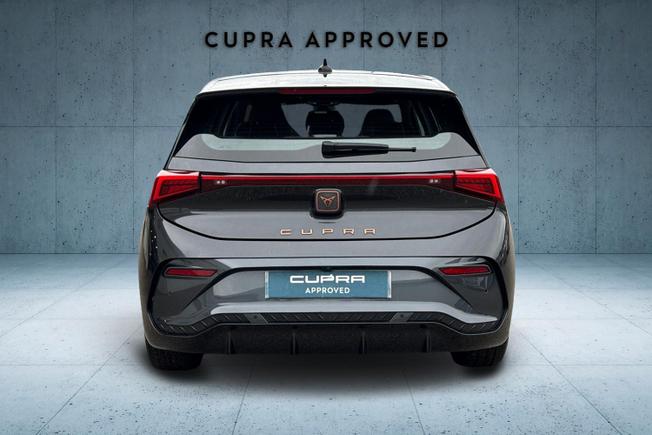 CUPRA Born Photo 7