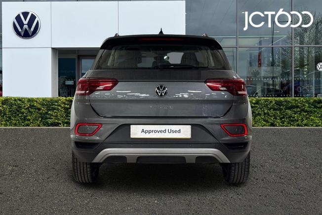 VOLKSWAGEN T-Roc Photo 7
