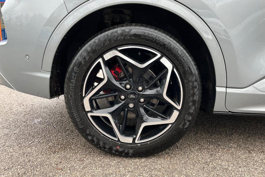 Used Ford Kuga HV25FKJ 8