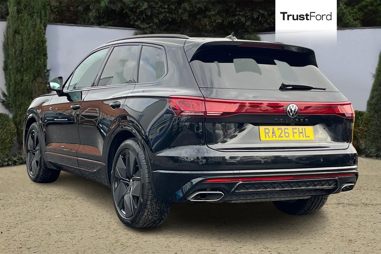 Volkswagen TOUAREG Photo 1