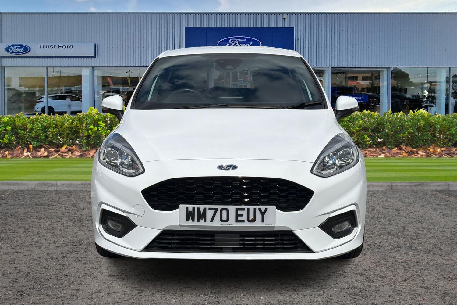 Ford FIESTA Photo 5