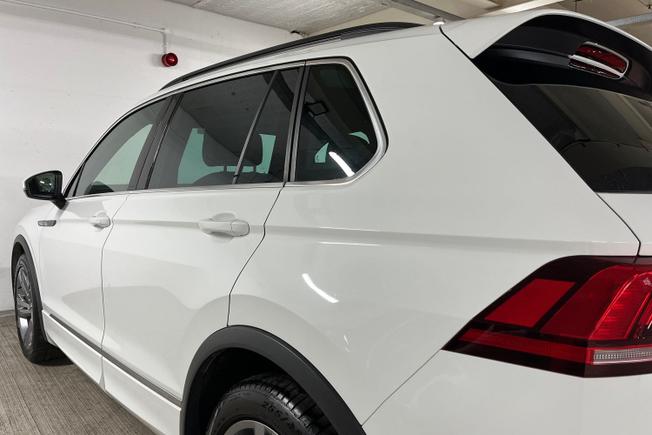 VOLKSWAGEN Tiguan Photo 36