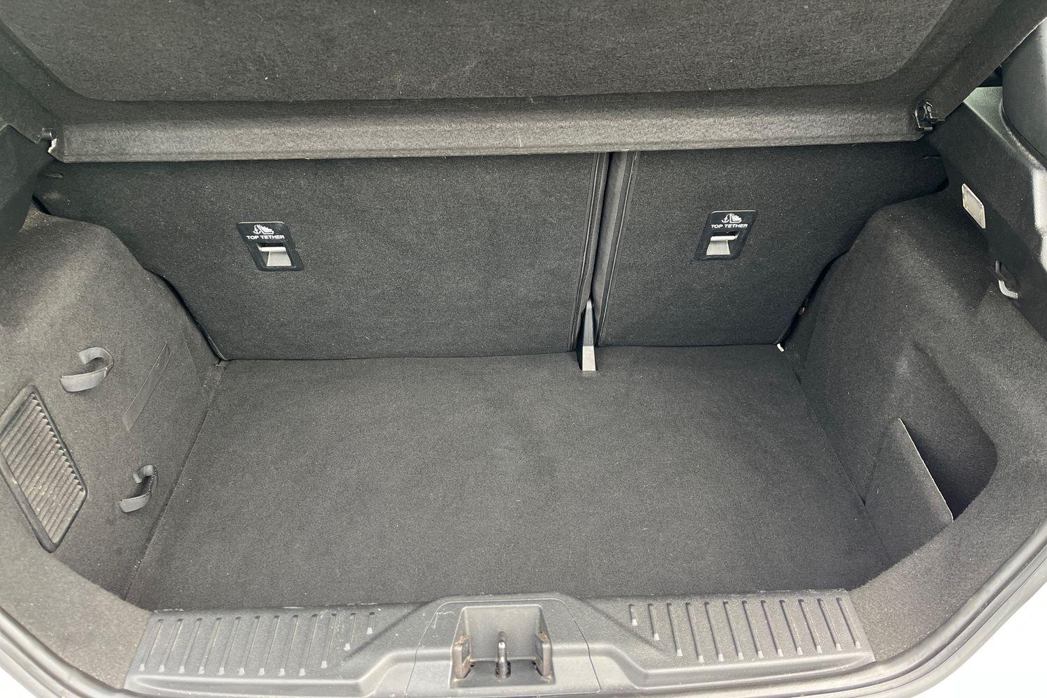 Ford Fiesta Photo 20