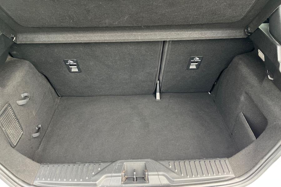 Ford Fiesta Photo autoimg-6dfa72d5c0e19438f716921483bc09132e6ae05a.jpg