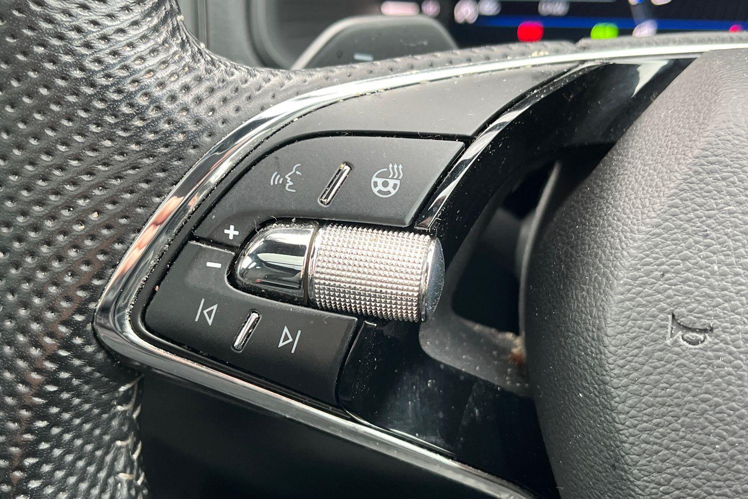 Skoda KAROQ Photo 28