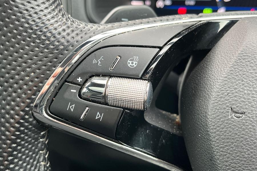 Skoda KAROQ Photo autoimg-6dfd44548d95f0d716f4c40bc59c650406c69ade.jpg