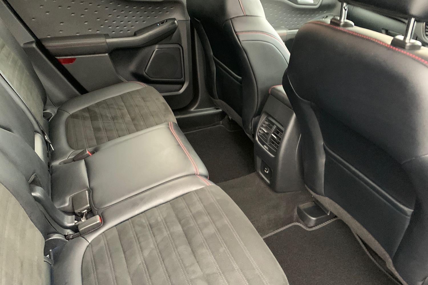 2021 Ford Kuga 1.5T EcoBoost 150PS ST-Line Edition in Chrome Blue with only 17K - vehicle photo 19 for sale on PureCar