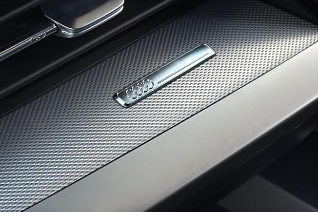AUDI A3 Photo 45