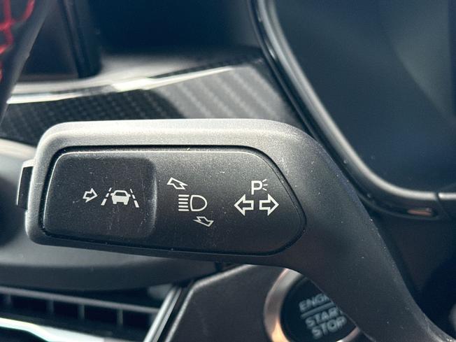 FORD Focus Photo 58