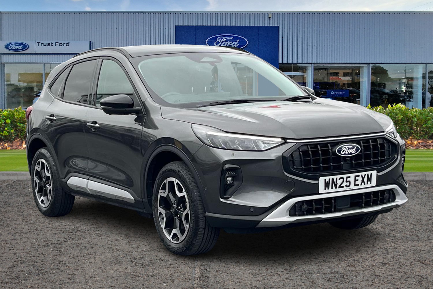 Ford KUGA Photo 0