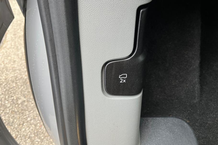 Used Ford TRANSIT CUSTOM 15