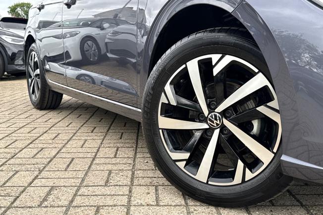 VOLKSWAGEN Polo Photo 47