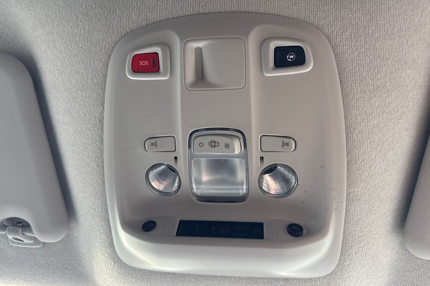 Vauxhall VIVARO Photo 37