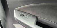 Volkswagen Golf Photo 32