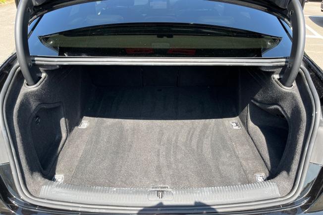 AUDI A4 Photo 12