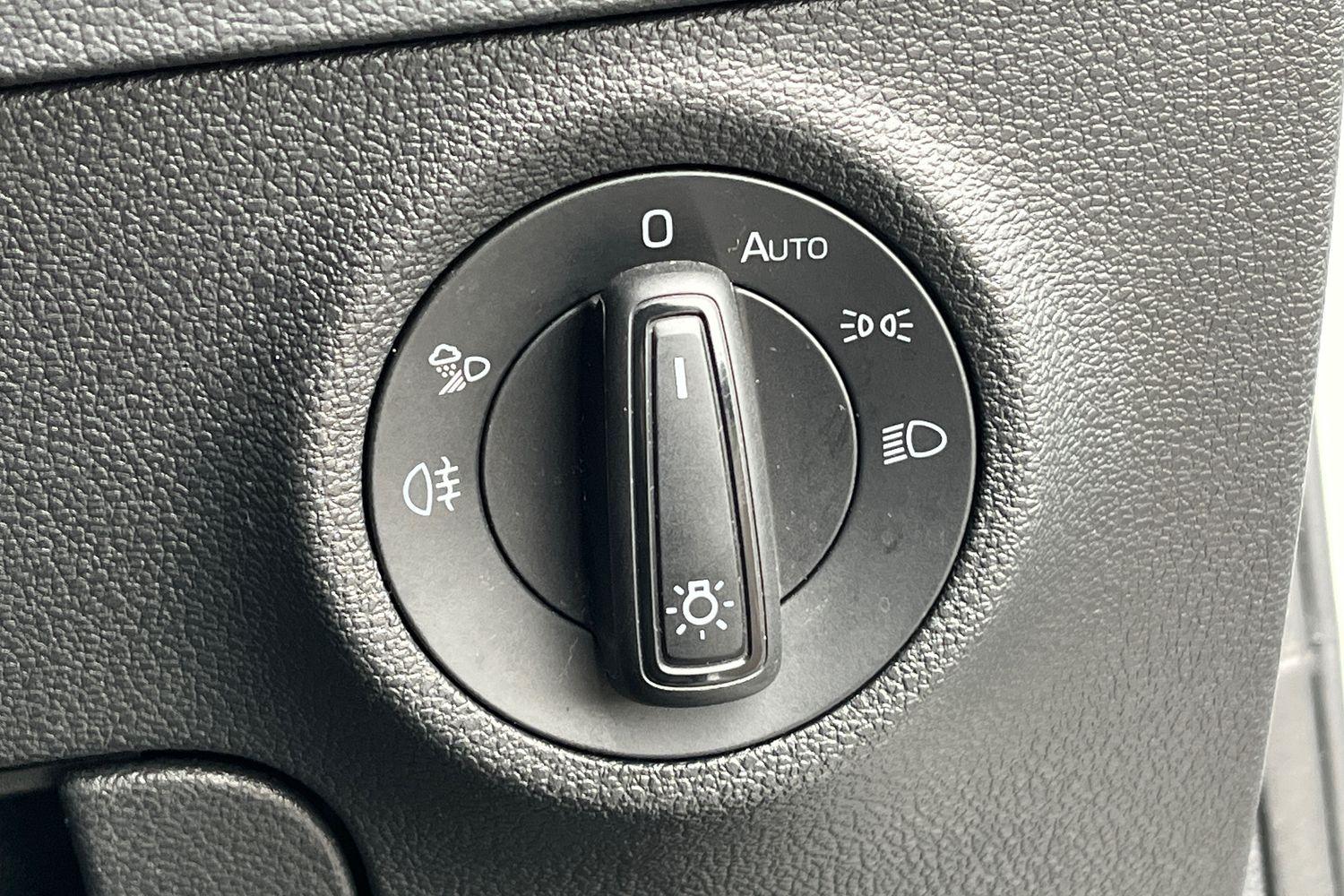 Skoda KAROQ Photo 30