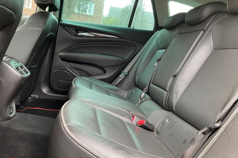 Vauxhall INSIGNIA Photo autoimg-6e13313ffb590cf6b55f53f24175b00c5cd2b7db.jpg