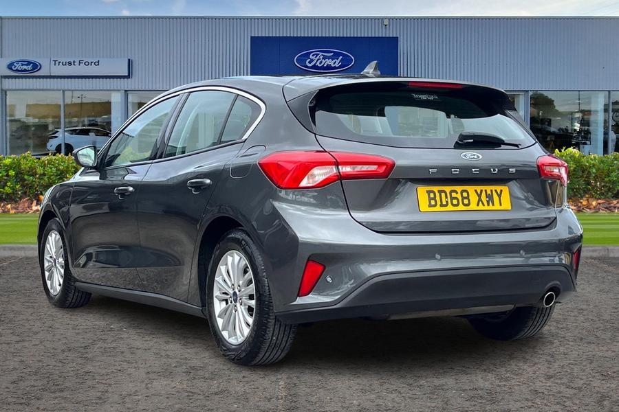 Ford Focus Photo autoimg-6e1514301b51cb59f475304a029e425f733d700a.jpg