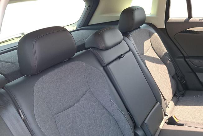 VOLKSWAGEN Tiguan Photo 9