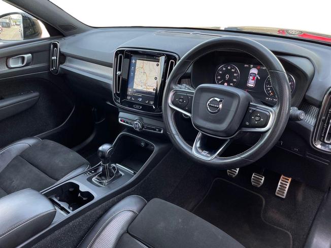 VOLVO Xc40 Photo 6