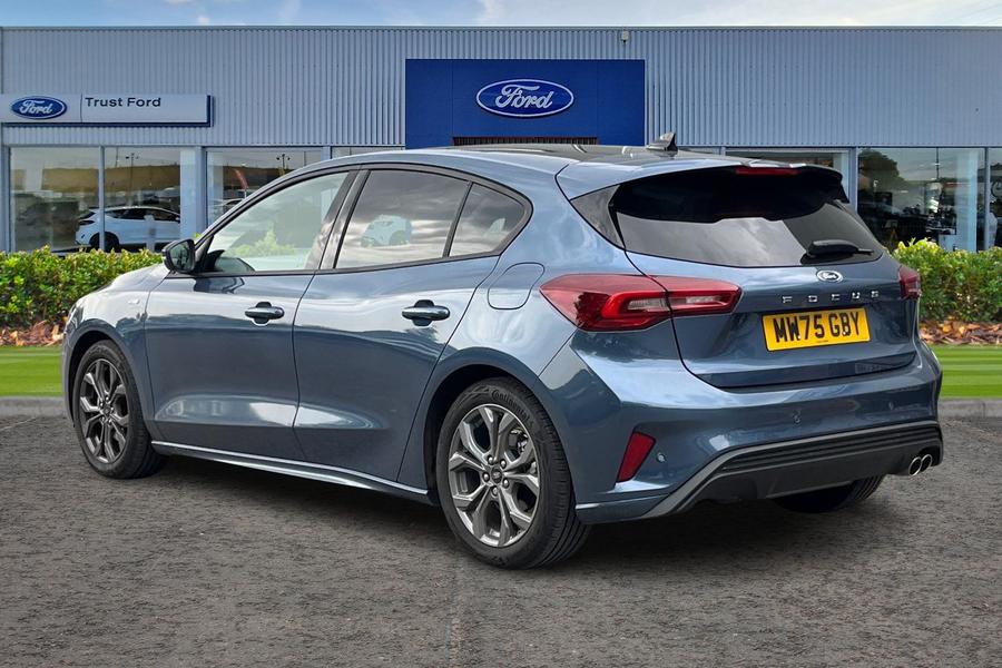 Ford FOCUS Photo autoimg-6e1da9db6f6cbb12a5b81f70abffd4719eb34495.jpg