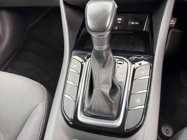 HYUNDAI Ioniq Photo 33