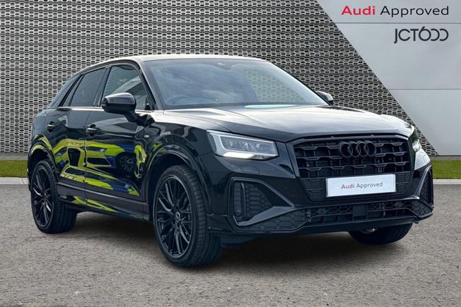 AUDI Q2 Photo 1